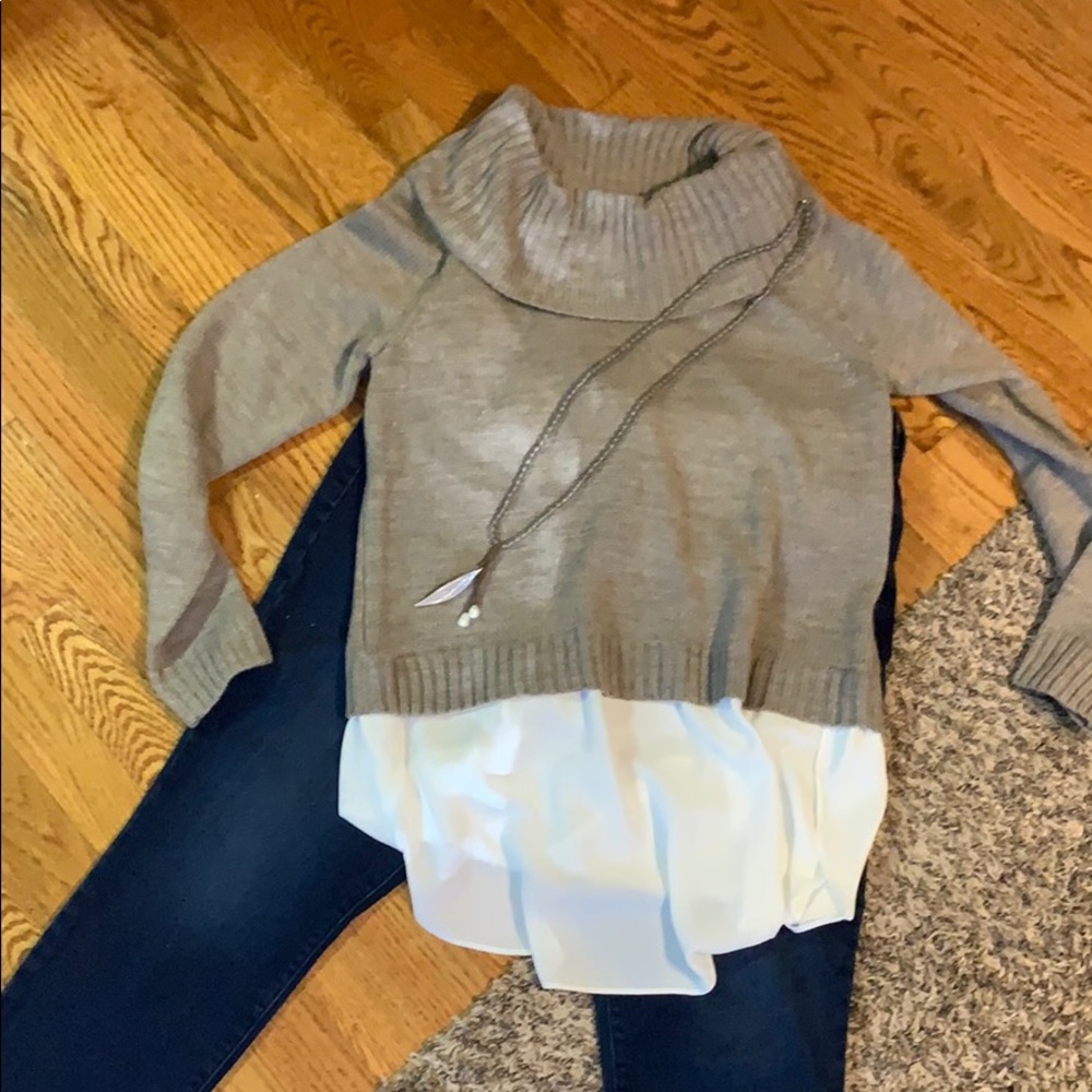 Turtle neck sweater tunic